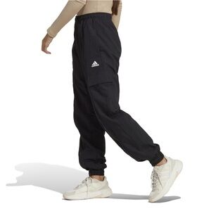 Adidas Women's Black Cargo Joggers NWOT NEVER WORN